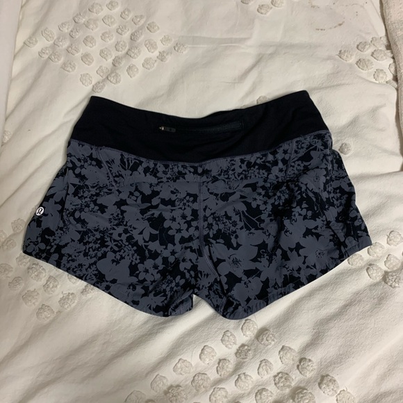 Lululemon shorts - Picture 2 of 2
